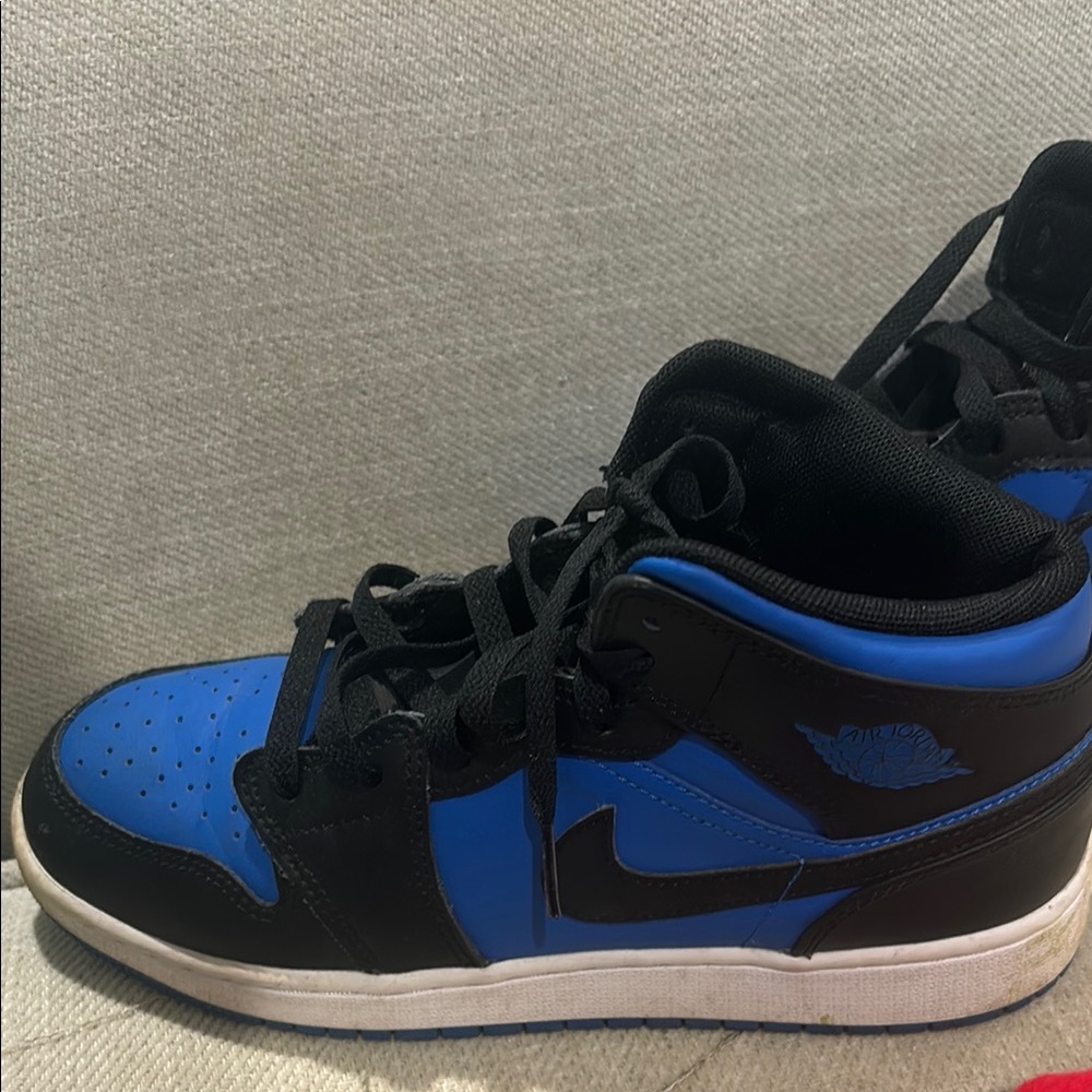 Nike Air Jordan Black and Blue Sneakers